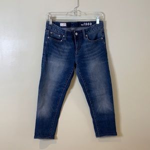 Gap - Women Jean Denim Capris - Real Straight - Medium Wash